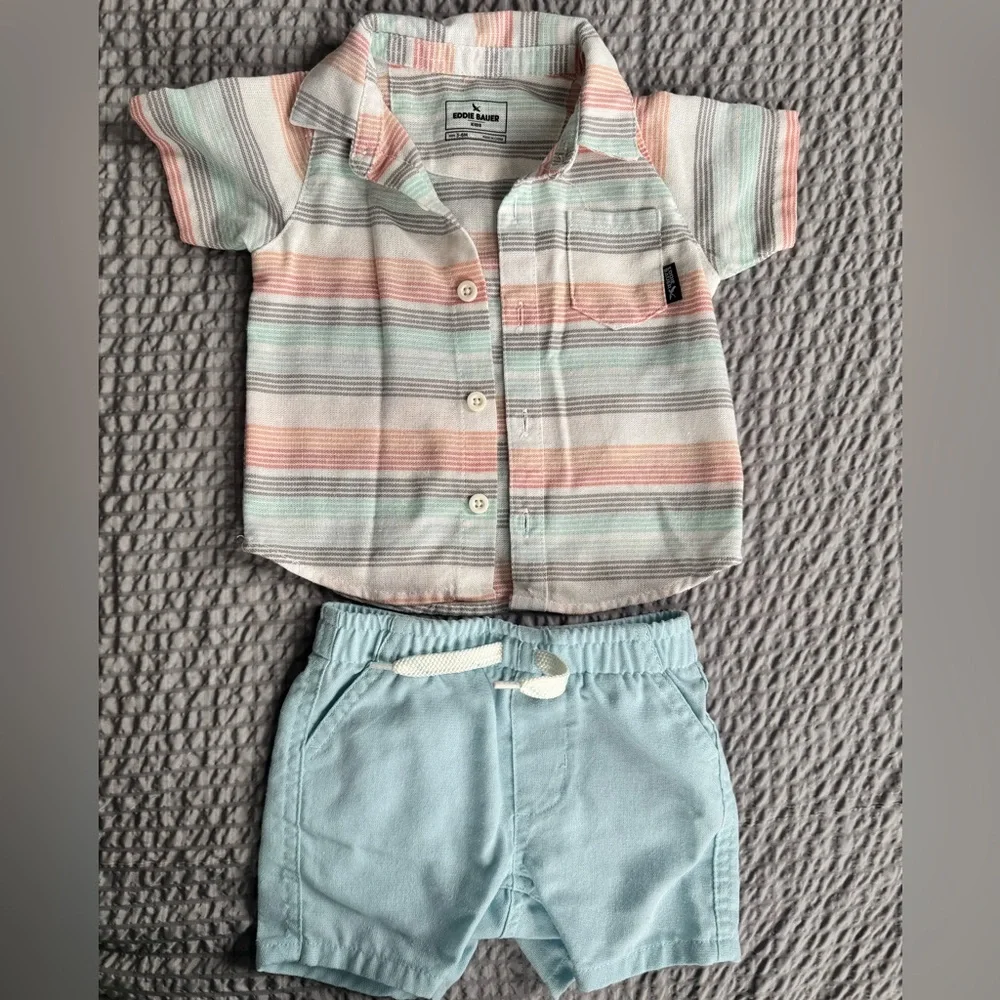 ⚠️Eddie Bauer Shirt and Blue Shorts Set⚠️